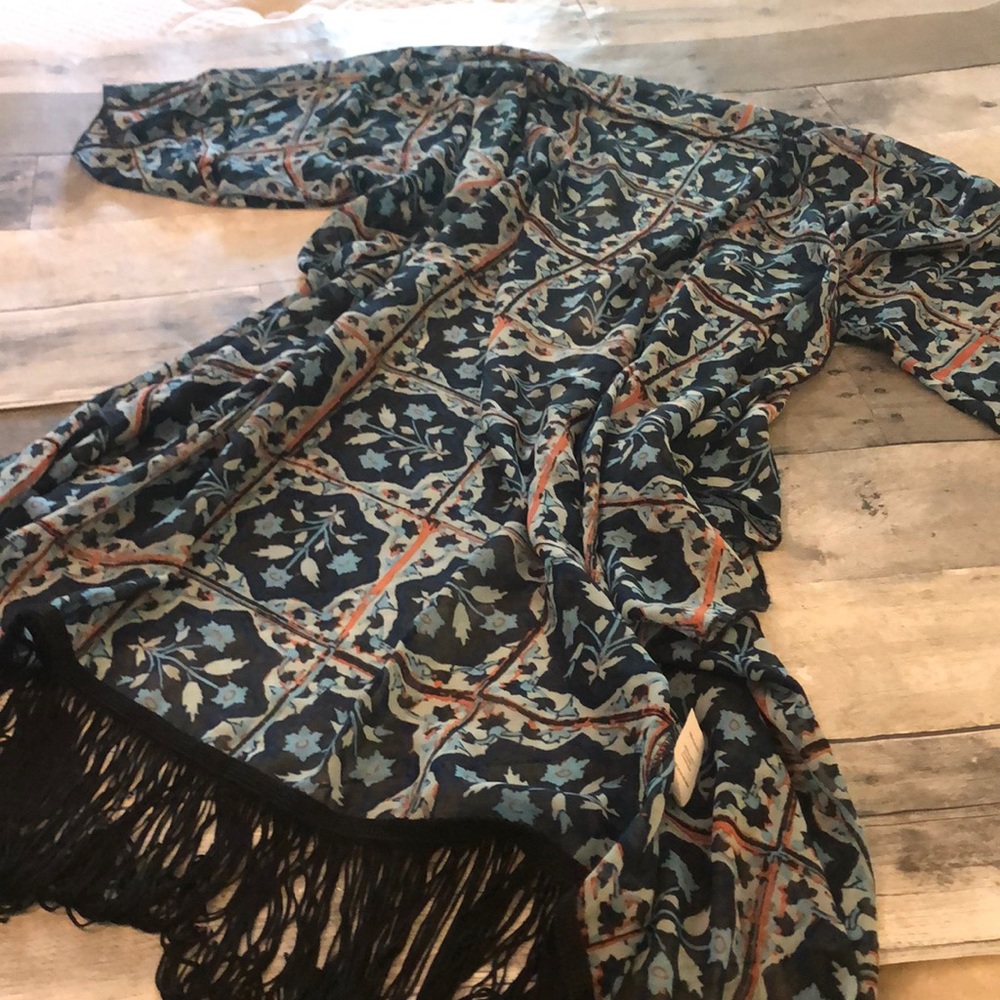 LuLaRoe kimono